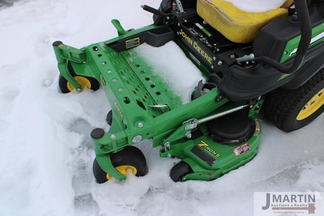 Image of John Deere Z915E equipment image 4