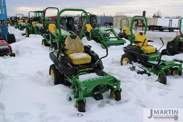 Image of John Deere Z915E equipment image 1