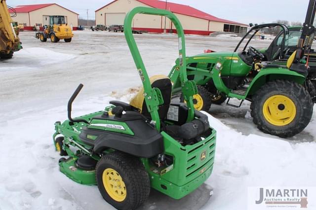 Image of John Deere Z915E equipment image 3