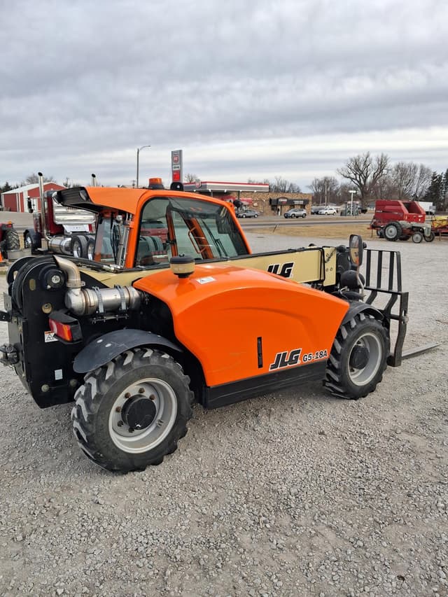 Image of JLG G5-18A equipment image 3