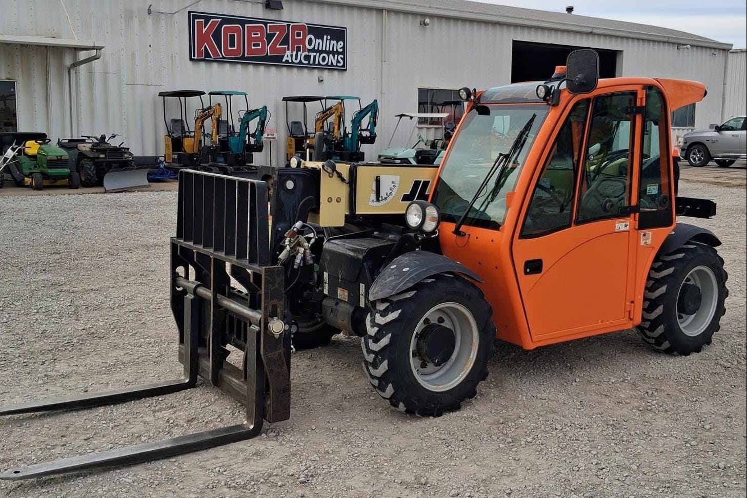 2021 JLG G5-18A Equipment Image0