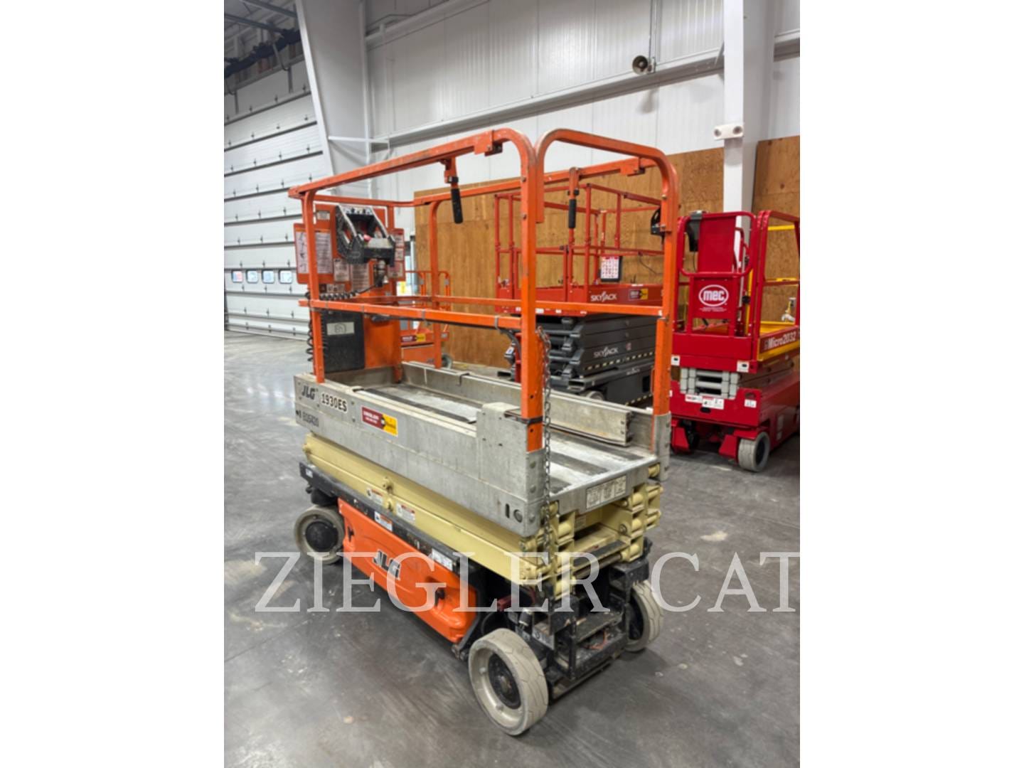 2021 JLG 1930ES Equipment Image0