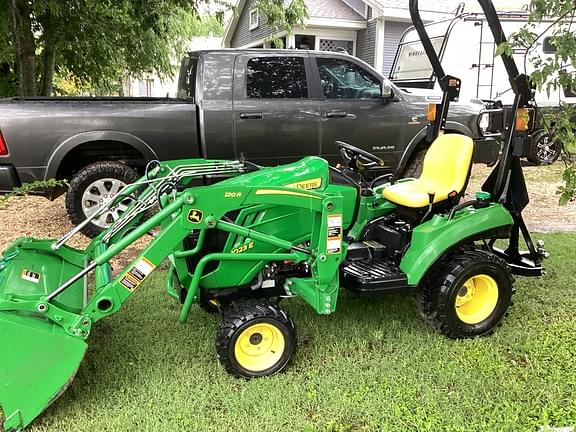 Image of John Deere 1023E Primary image