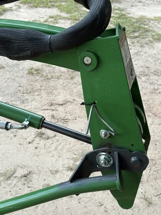 Main image John Deere 1023E