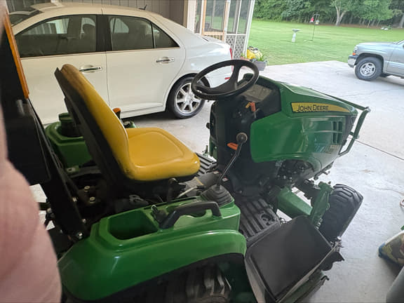 Image of John Deere 1023E equipment image 4