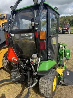 Image of John Deere 1023E equipment image 2