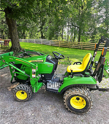 Image of John Deere 1023E Primary image