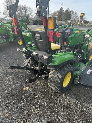 Image of John Deere 1023E equipment image 2