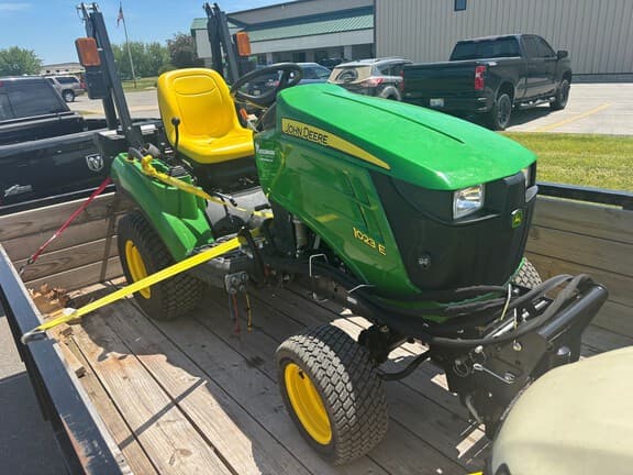 Image of John Deere 1023E Primary image