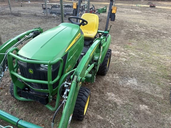 Image of John Deere 1023E equipment image 1