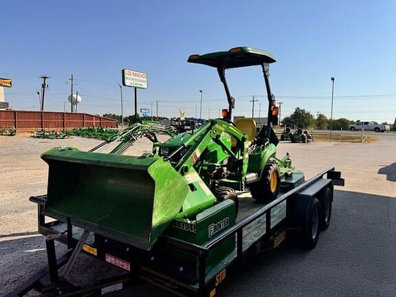 Image of John Deere 1023E equipment image 2