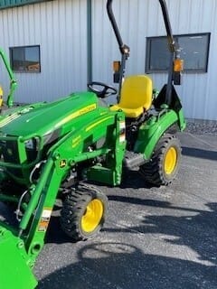 Main image John Deere 1023E