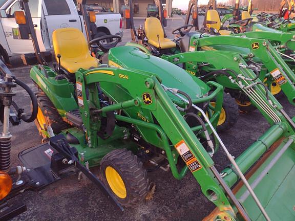 Image of John Deere 1023E equipment image 1
