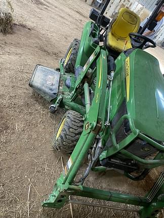 Image of John Deere 1023E equipment image 3