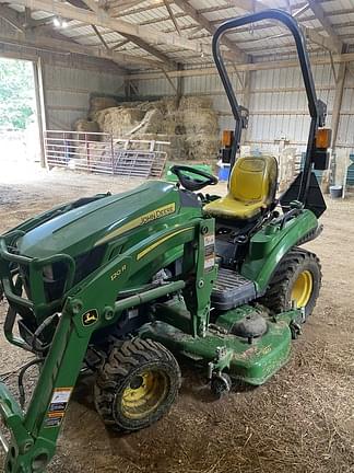 Image of John Deere 1023E Primary image