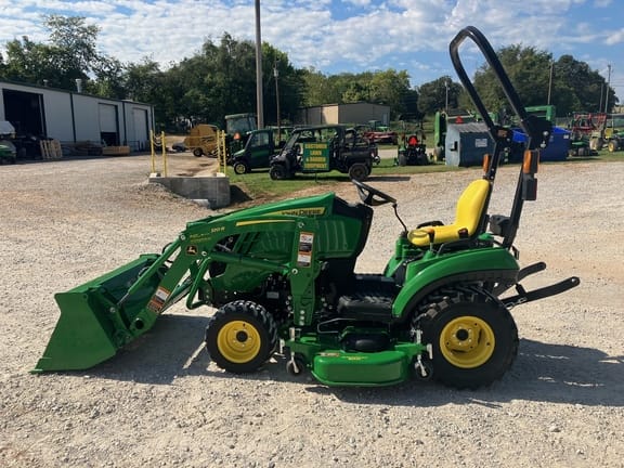 Main image John Deere 1023E