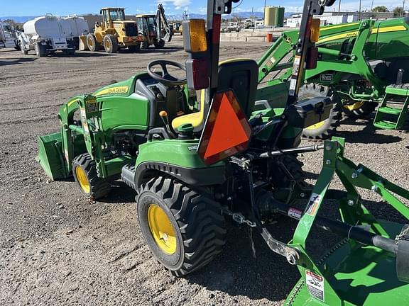 Image of John Deere 1023E equipment image 3