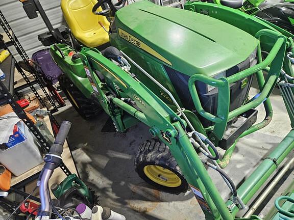 Image of John Deere 1023E equipment image 3