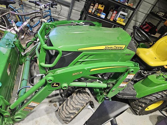 Image of John Deere 1023E equipment image 4