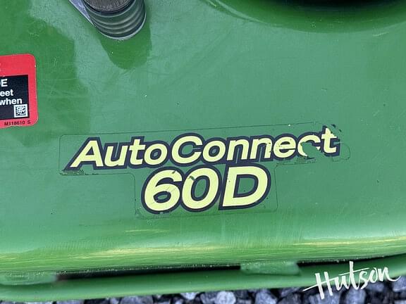 Image of John Deere 1023E equipment image 4