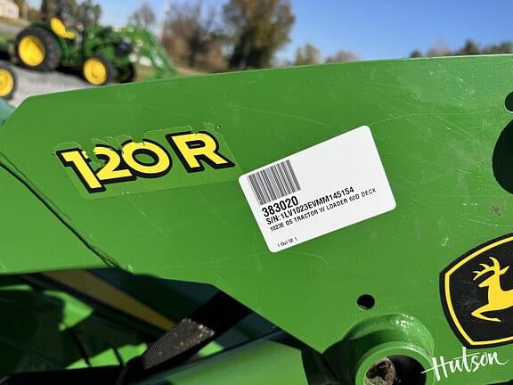 Image of John Deere 1023E equipment image 1