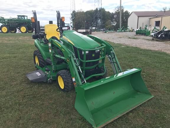 Image of John Deere 1023E equipment image 2