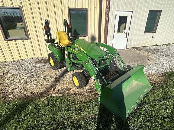 Image of John Deere 1023E Primary image