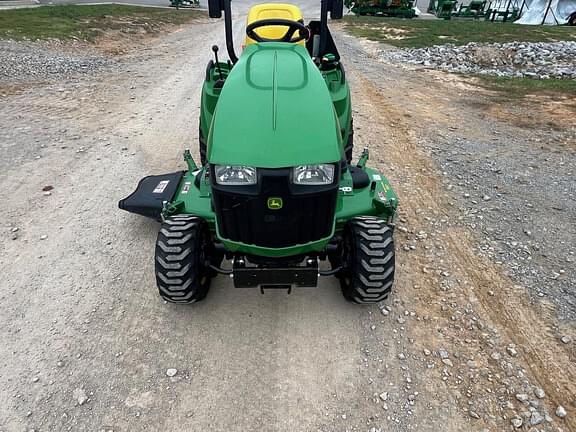 Image of John Deere 1023E equipment image 4