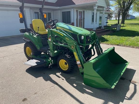Image of John Deere 1023E Primary image