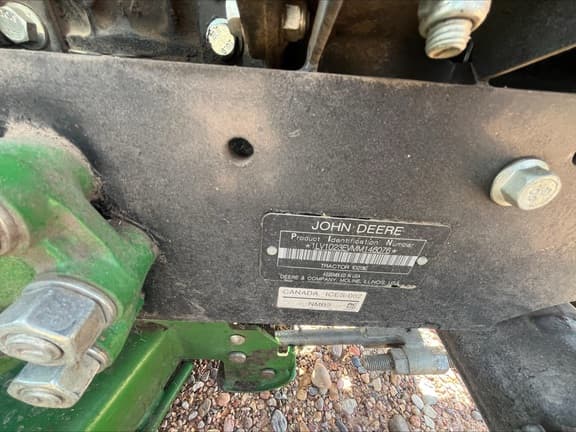Image of John Deere 1023E equipment image 4