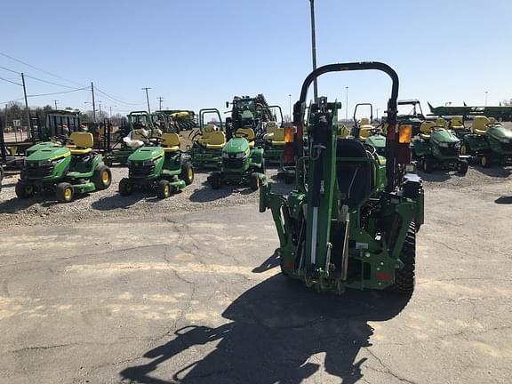 Image of John Deere 1023E equipment image 4