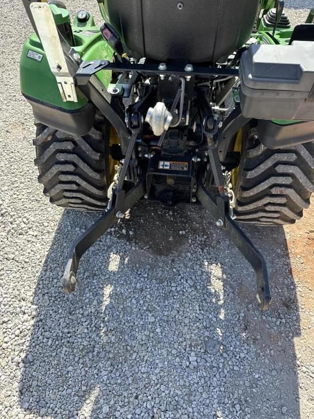 Image of John Deere 1023E equipment image 2