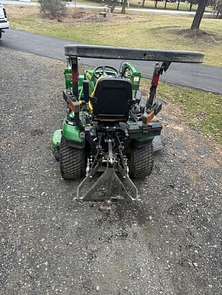 Image of John Deere 1025R equipment image 3