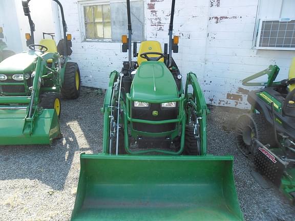 Image of John Deere 1025R equipment image 1