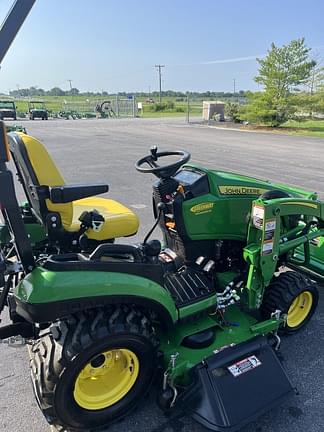 Image of John Deere 1025R equipment image 2