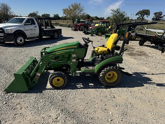 Image of John Deere 1025R Primary image