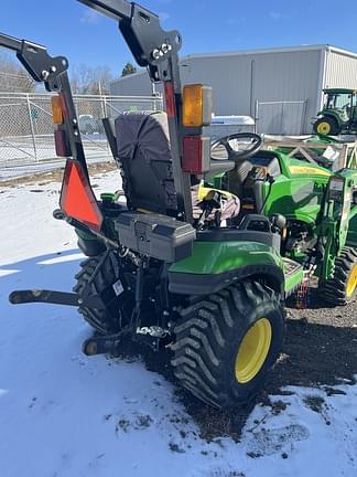 Image of John Deere 1025R equipment image 3