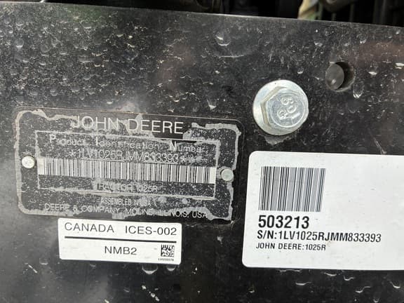Image of John Deere 1025R equipment image 4