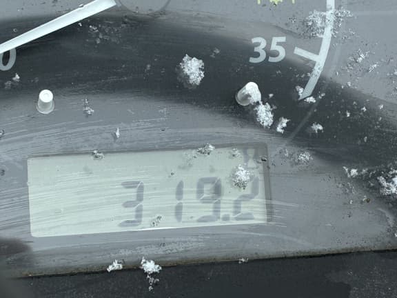 Image of John Deere 1025R equipment image 3