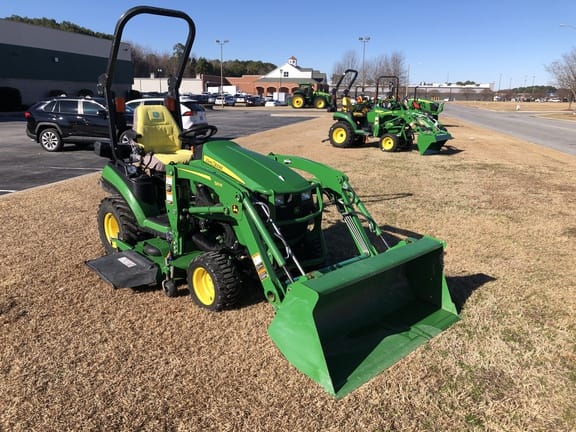 2021 John Deere 1025R Equipment Image0