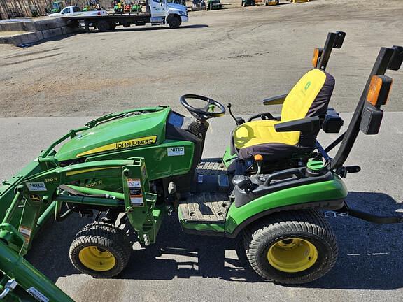 Image of John Deere 1025R equipment image 1