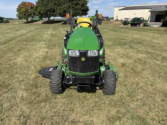 Image of John Deere 1025R equipment image 2