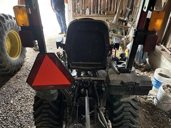 Image of John Deere 1025R equipment image 3