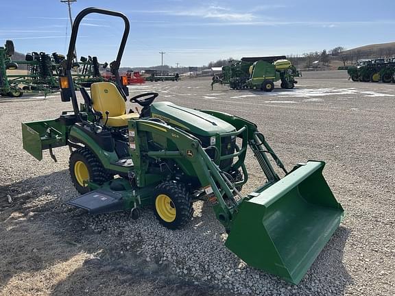 Image of John Deere 1025R equipment image 2