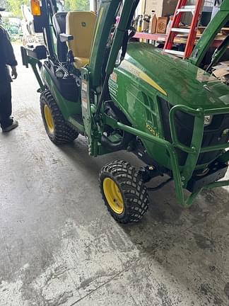 Image of John Deere 1025R equipment image 1