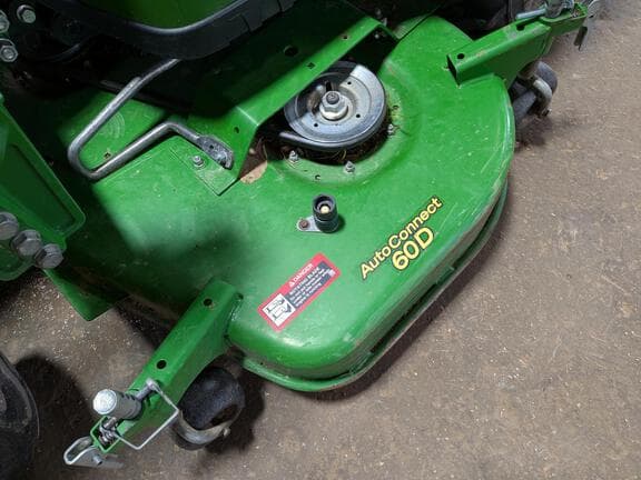 Image of John Deere 1025R equipment image 2