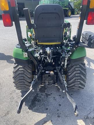 Image of John Deere 1025R equipment image 4