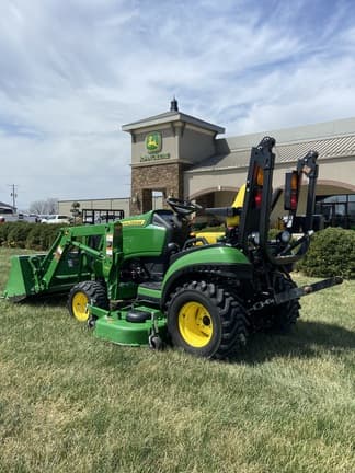 Image of John Deere 1025R equipment image 2