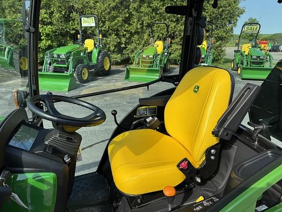 Image of John Deere 1025R equipment image 4