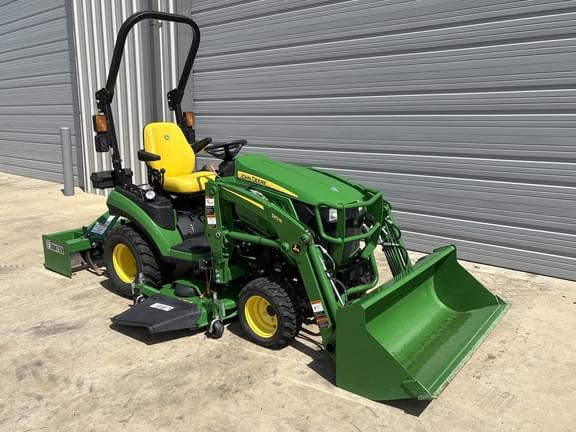 Image of John Deere 1025R equipment image 4